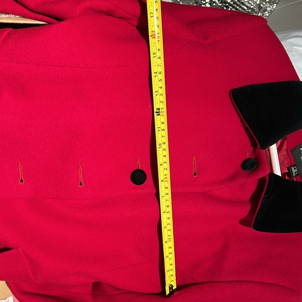 Halston vintage coat - Picture 10 of 13